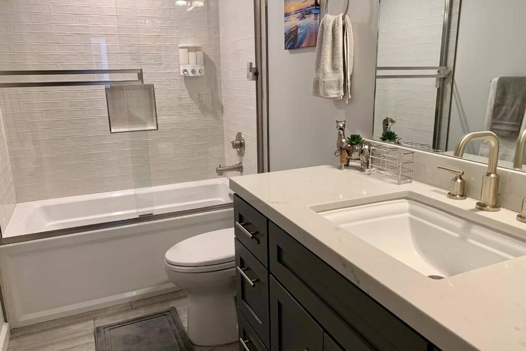 3Bd Sleeps 8 Rooftop Bayside Feel The Ocean Breeze Villa San Diego Esterno foto